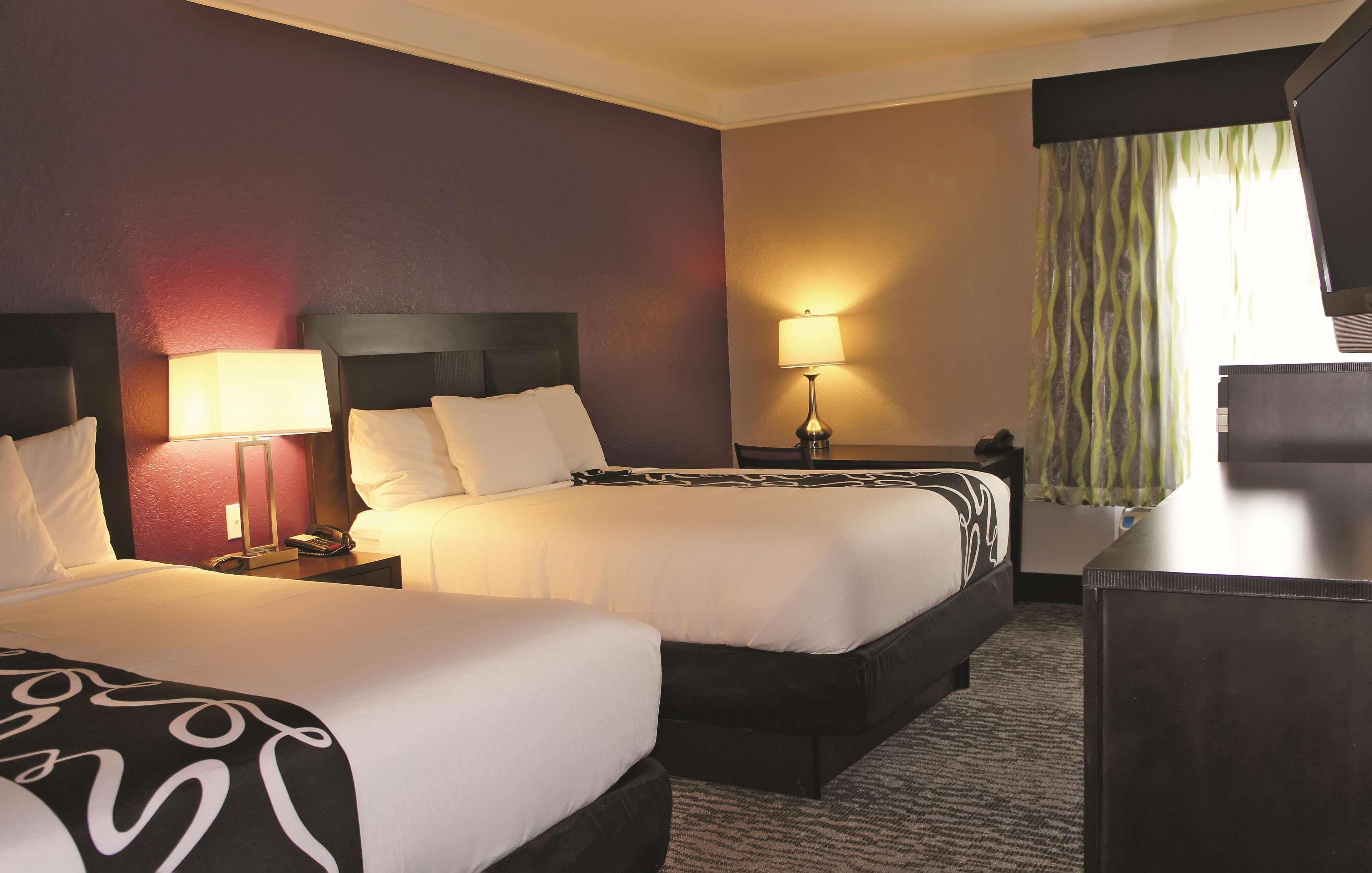 Hotel La Quinta By Wyndham Pearland Exterior foto