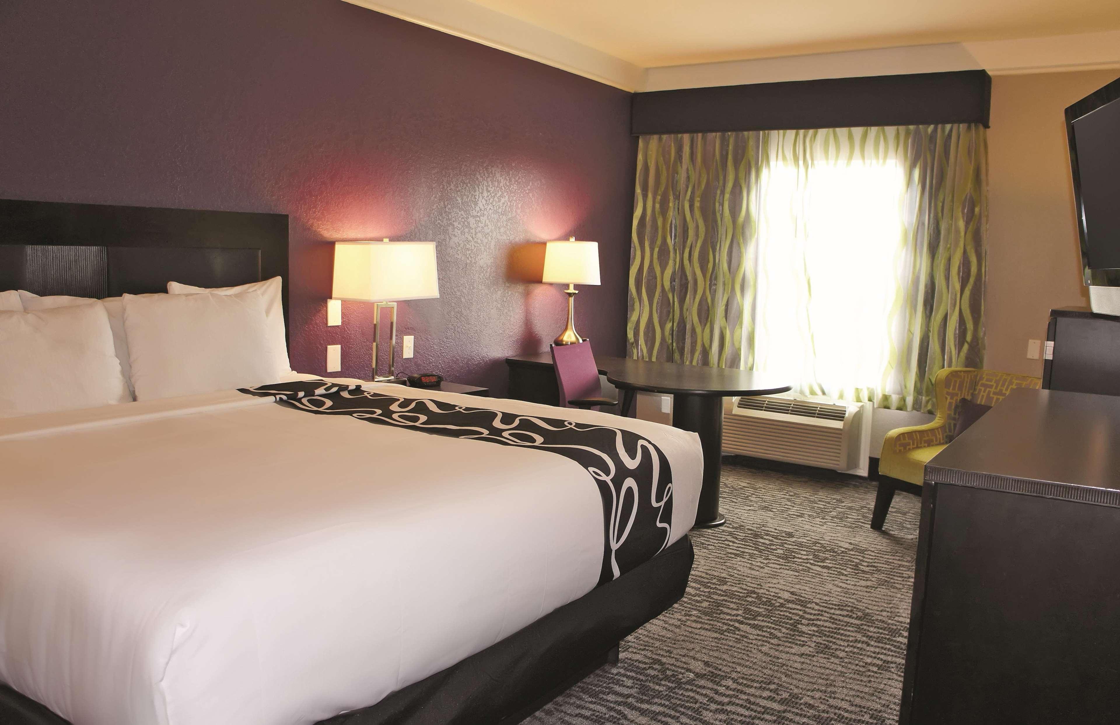 Hotel La Quinta By Wyndham Pearland Exterior foto